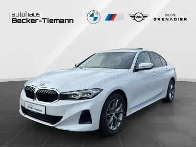 Gebraucht BMW 320 Efficient Dynamics 190 PS (139 kW) 2023 Weiß Limousine