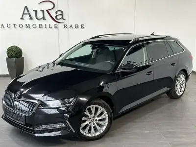 Gebraucht Skoda Superb Style 218 PS (160 kW) 2023 Schwarz Kombi