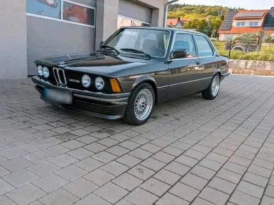 Usata BMW 323 174 CV (127 kW) 1981 Grigio Berlina