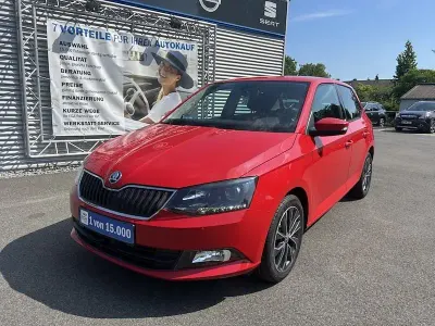 Gebraucht Skoda Fabia 75 PS (55 kW) 2015 Rot