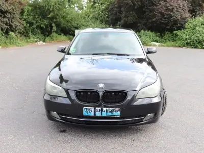 Gebraucht BMW 525 197 PS (144 kW) 2007 Schwarz Limousine