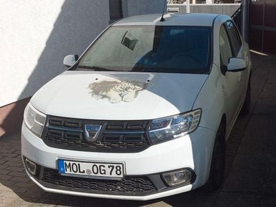 Gebraucht Dacia Logan Essentiel 95 PS (69 kW) 2020 Weiß Limousine
