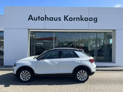 Gebraucht VW T-Roc R-line 150 PS (110 kW) 2022 Pure white SUV