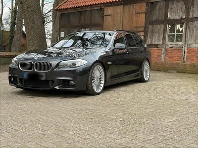 Gebraucht BMW 525 M Sport 280 PS (205 kW) 2010 Grau Kombi