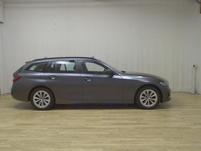 Usata BMW 320 Sport Line 190 CV (139 kW) 2021 Grigio Station wagon
