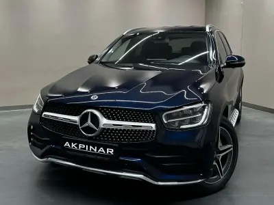 Gebraucht Mercedes GLC220 AMG line 194 PS (142 kW) 2020 Cavansitblau SUV
