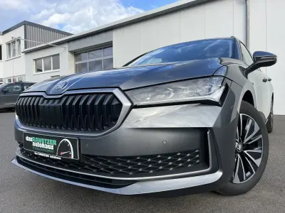 Gebraucht Skoda Superb Selection 204 PS (150 kW) 2025 Grau Kombi