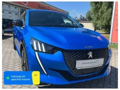 Gebraucht Peugeot 208 GT-line 131 PS (96 kW) 2020 Blau Kleinwagen