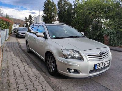 gebraucht Toyota Avensis 1.8 Team