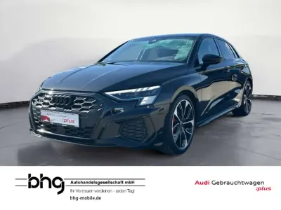 Gebraucht Audi S3 Ambiente 310 PS (228 kW) 2024 Schwarz Limousine