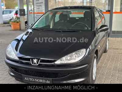 Gebraucht Peugeot 206 Filou 75 PS (55 kW) 2005 Schwarz Limousine