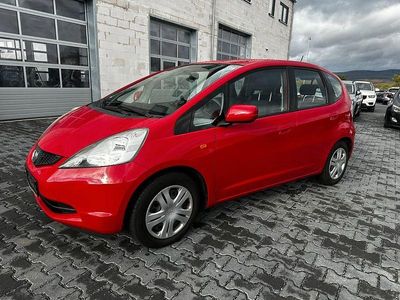 Gebraucht Honda Jazz Trend 90 PS (66 kW) 2011 Rot Kleinwagen