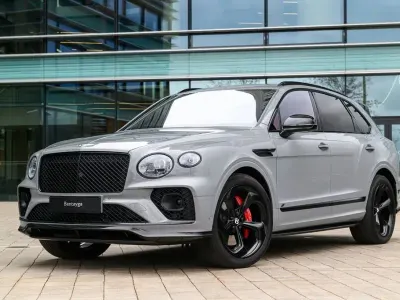 Gebraucht Bentley Bentayga 551 PS (405 kW) 2022 Grau SUV