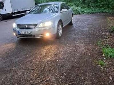 VW Phaeton