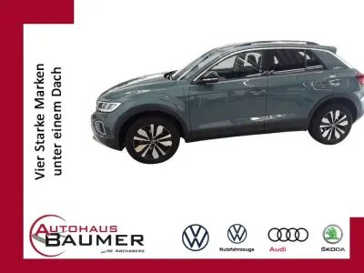 Gebraucht VW T-Roc Goal 150 PS (110 kW) 2025 Petroleum blue (metallic) SUV
