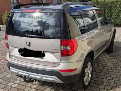 gebraucht Skoda Yeti Outdoor Yeti2.0 TDI Elegance