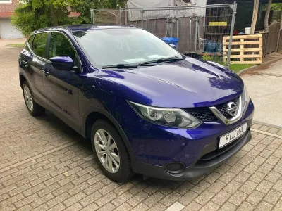 Gebraucht Nissan Qashqai 116 PS (85 kW) 2016 Blau SUV