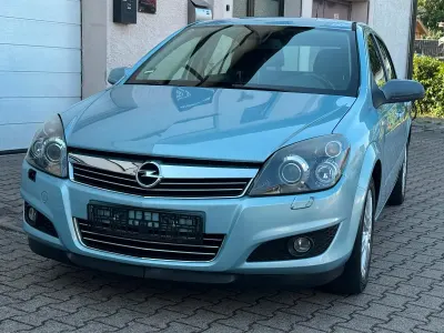 Gebraucht Opel Astra 116 PS (85 kW) 2009 Kleinwagen