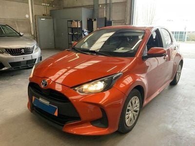 Gebraucht Toyota Yaris Hybrid Comfort 124 PS (91 kW) 2022 Orange Kleinwagen