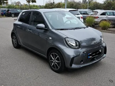 Gebraucht Smart ForFour Electric Drive Passion 60 kW (82 PS) 2020 Grau Kleinwagen