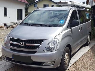 Hyundai H-1