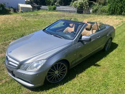 Second-hand Mercedes E250 Avantgarde 204 CP (150 kW) 2009 Gri Cabrio