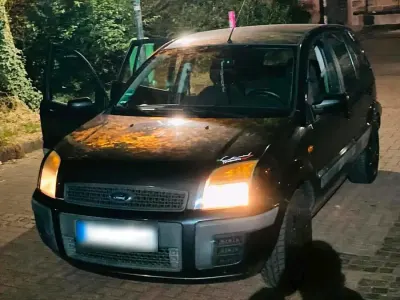 Gebraucht Ford Fusion 80 PS (58 kW) 2007 Grau Kleinwagen