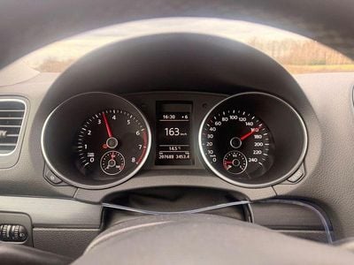 Gebraucht VW Golf VI 105 PS (77 kW) 2011 Schwarz Kleinwagen