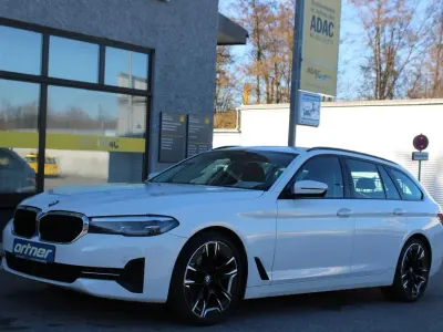 Używany BMW 520 M Sport 190 KM (139 kW) 2021 Biały Kombi