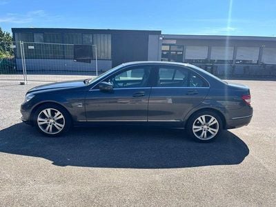 Grau Gebraucht 2009 Mercedes C180 Elegance Limousine | 11.200 € (Etwas zu teuer)