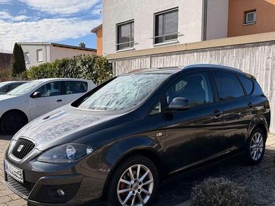 Gebraucht Seat Altea Sport 160 PS (117 kW) 2010 Grau Van / Kleinbus