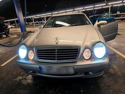 Silber Gebraucht 2003 Mercedes CLK230 Coupé | 3.100 € (Fairer Preis)