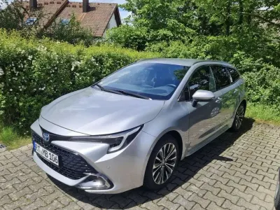 Gebraucht Toyota Corolla Active 152 PS (111 kW) 2024 Silber Kombi