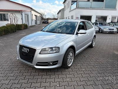 Gebraucht Audi A3 Business 105 PS (77 kW) 2011 Silber Kleinwagen