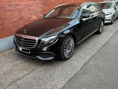 Gebraucht Mercedes E220 Avantgarde 194 PS (142 kW) 2017 Schwarz Kombi