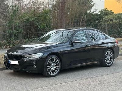 Gebraucht BMW 330 M Sport 258 PS (189 kW) 2013 Schwarz Limousine