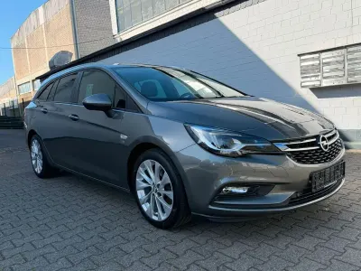 Usado Opel Astra Elegance 150 HP (110 kW) 2019 Cinzento Carrinha