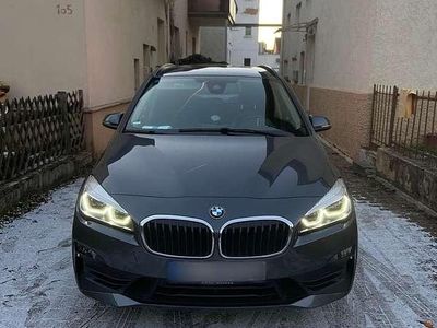 Używany BMW 220 Advantage 190 KM (139 kW) 2021 Szary Minivan