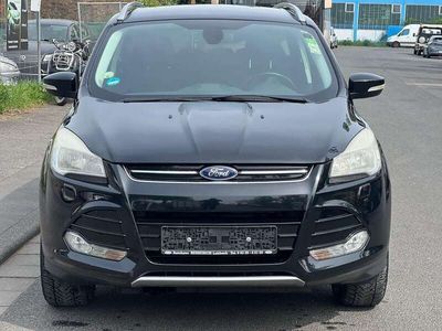 gebraucht Ford Kuga Titanium - ALLRAD..Wie Neu