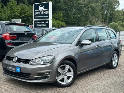Gebraucht VW Golf VII Comfortline 110 PS (80 kW) 2014 Grau Kombi