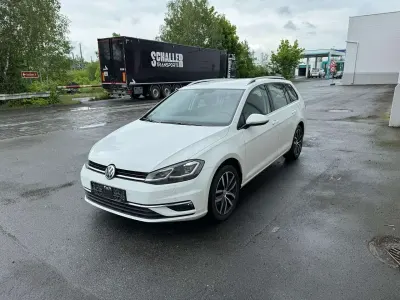 Gebraucht VW Golf VII Comfortline 150 PS (110 kW) 2017 Weiß Kombi