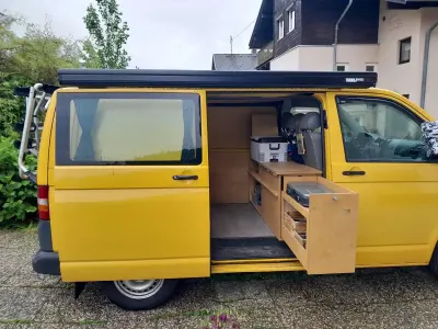 Gebraucht VW Multivan 62 PS (45 kW) 2006 Gelb Van / Kleinbus