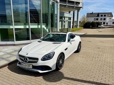 Gebraucht Mercedes SLC180 AMG line 156 PS (114 kW) 2016 Weiß Cabrio