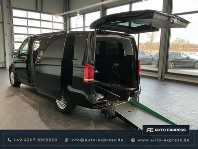 Schwarz Gebraucht 2024 Mercedes EQV300 Van / Kleinbus | 47.900 € (Etwas zu teuer)
