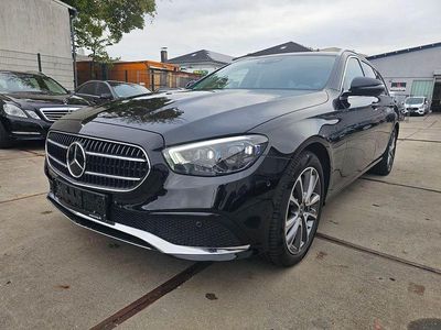 Schwarz Gebraucht 2021 Mercedes E300 Kombi | 27.990 € (Fairer Preis)
