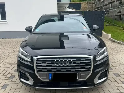 Gebraucht Audi Q2 Comfort 150 PS (110 kW) 2017 Schwarz SUV