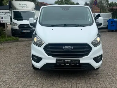 Gebraucht Ford Transit Custom 131 PS (96 kW) 2021 Weiß Van