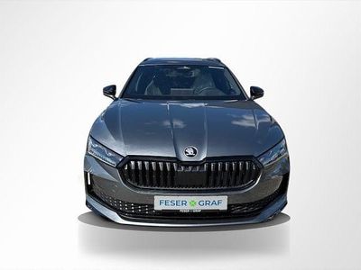 Grau Neu 2025 Skoda Superb SportLine Limousine | 57.300 €