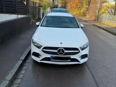 Gebraucht Mercedes A250 229 PS (168 kW) 2019 Weiß Limousine
