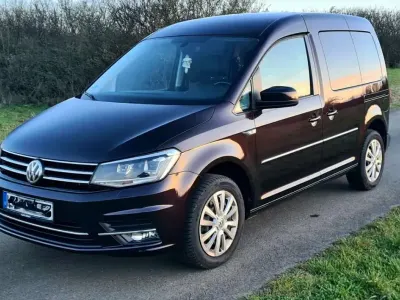 Używany VW Caddy 150 KM (110 kW) 2016 Brązowy Minivan